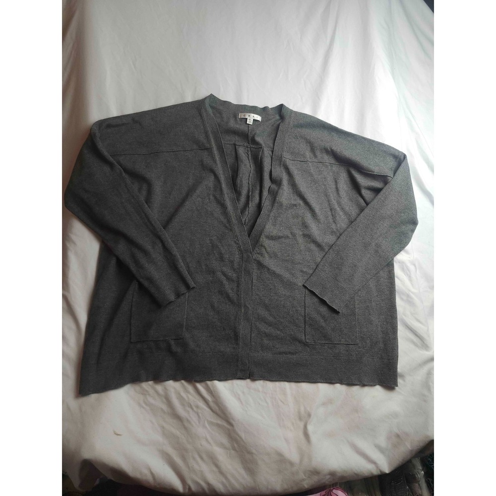 Cabi Cardigan Sweater Womens Size M/L Gray Knit Quiet Luxury Minimalist Classic
